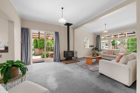 Photo of property in 18 Naylor Street, Hamilton East, Hamilton, 3216