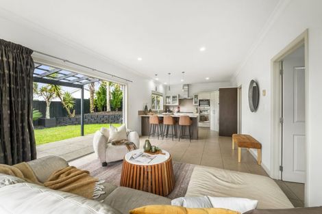 Photo of property in 188 Schnapper Rock Road, Schnapper Rock, Auckland, 0632
