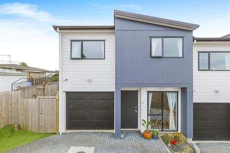 Photo of property in 14d Medina Place, Half Moon Bay, Auckland, 2012
