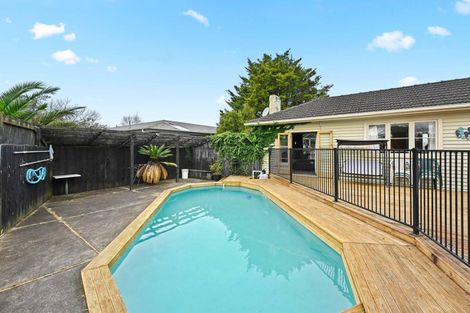 Photo of property in 118 Tuhikaramea Road, Dinsdale, Hamilton, 3204