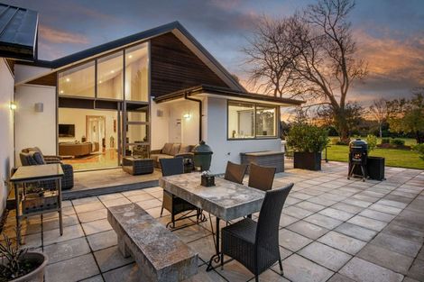 Photo of property in 569 Johns Road, Harewood, Christchurch, 8051