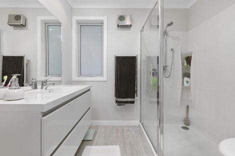 Photo of property in 52 Awataha Crescent, Pyes Pa, Tauranga, 3110