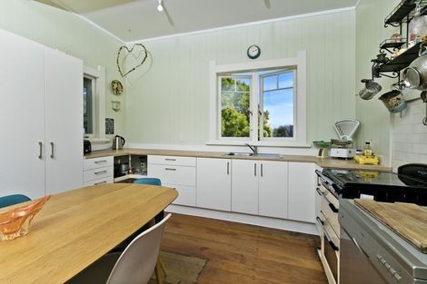 Photo of property in 166 Gervin Road, Wainui, Silverdale, 0992