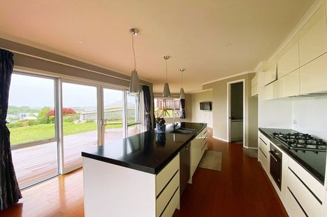 Photo of property in 16 Castleton Way, Flagstaff, Hamilton, 3210