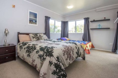 Photo of property in 9 Ewen Street, Ngunguru, Whangarei, 0173