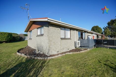 Photo of property in 107 Mavora Crescent, Heidelberg, Invercargill, 9812