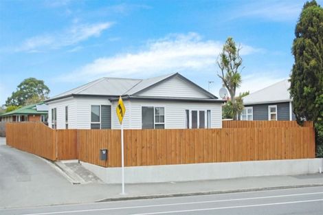 Photo of property in 156 Wainoni Road, Avondale, Christchurch, 8061