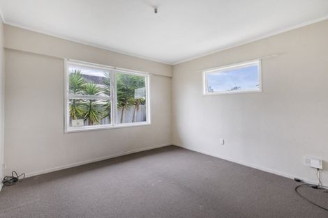 Photo of property in 76 Thompson Terrace, Manurewa, Auckland, 2102