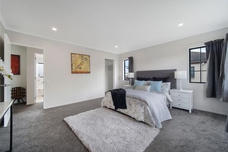 Photo of property in 4 Coachman Drive, Flat Bush, Auckland, 2016