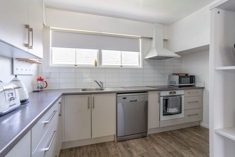 Photo of property in 42 Wairarapa Terrace, Merivale, Christchurch, 8014