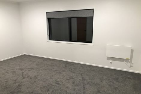 Photo of property in 6 Ferntree Terrace, West Harbour, Auckland, 0618