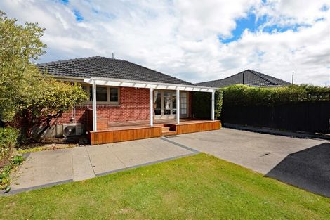 Photo of property in 11 Colwyn Street, Bryndwr, Christchurch, 8053