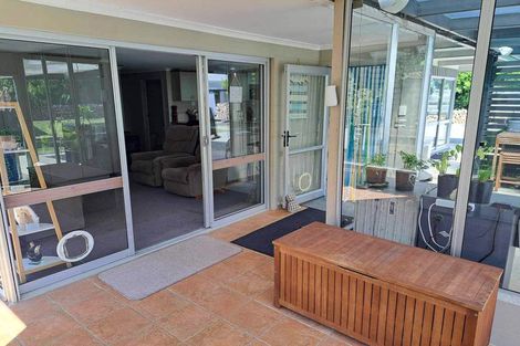 Photo of property in 513 Abel Tasman Drive, Clifton, Takaka, 7183