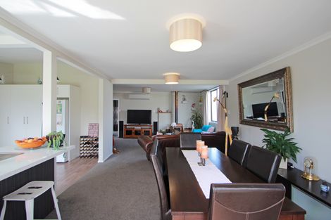 Photo of property in 10 Tweed Street, South Hill, Oamaru, 9400