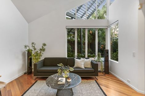 Photo of property in 42a Livingstone Street, Westmere, Auckland, 1022