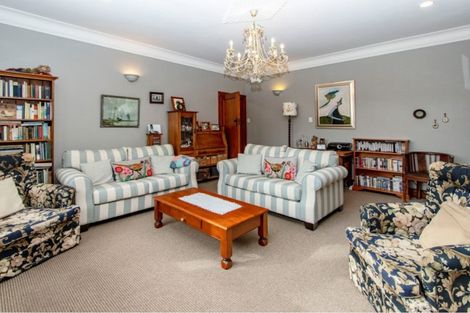 Photo of property in 79 Avondale Road, Taradale, Napier, 4112