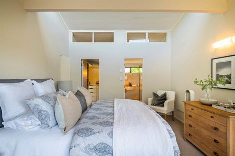 Photo of property in 72 Aberdeen Road, Campbells Bay, Auckland, 0620