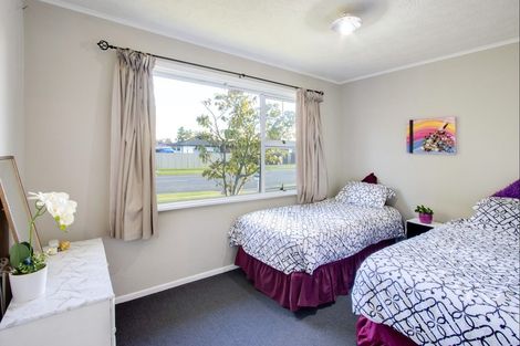 Photo of property in 43 Bill Hercock Street, Pirimai, Napier, 4112