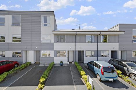 Photo of property in 7/2 Stone Street, Miramar, Wellington, 6022