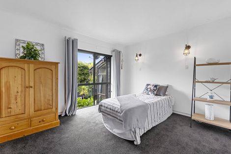 Photo of property in 178 Bleakhouse Road, Mellons Bay, Auckland, 2014