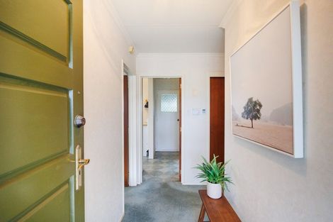 Photo of property in 27 Carter Crescent, Awapuni, Palmerston North, 4412