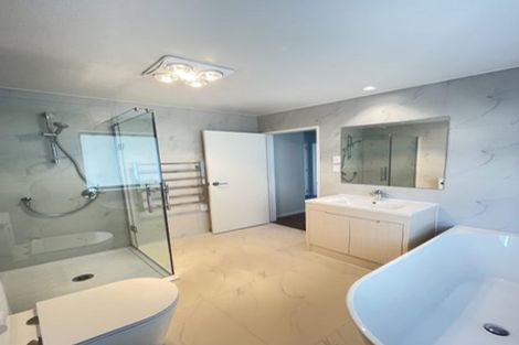 Photo of property in 88c John Downs Drive, Browns Bay, Auckland, 0630