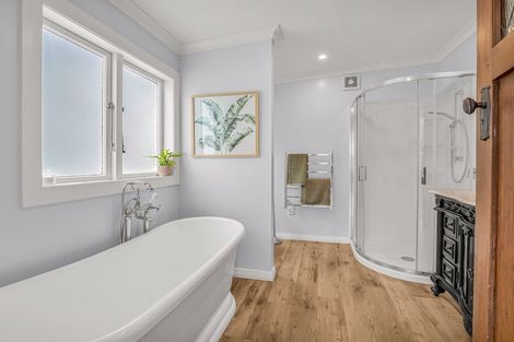 Photo of property in 93 Wood Street, Takaro, Palmerston North, 4410