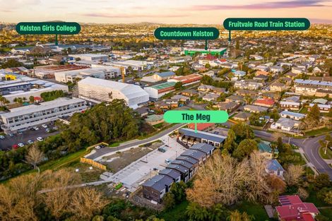 Photo of property in 11 Meg Lane, Glen Eden, Auckland, 0602