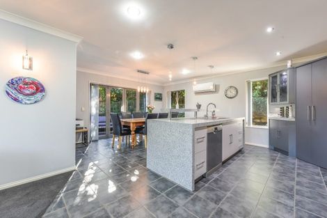 Photo of property in 5 Fantail Heights, Picton, 7220