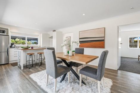 Photo of property in 85a Ladies Mile, Manly, Whangaparaoa, 0930