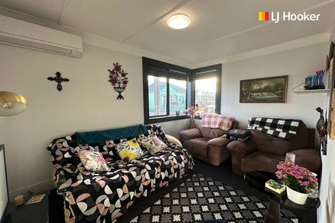 Photo of property in 76 Fingall Street, South Dunedin, Dunedin, 9012