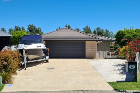 Photo of property in 37 Mary-ellen Place, Coromandel, 3506
