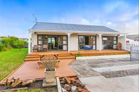Photo of property in 48a George Street, Levin, 5510