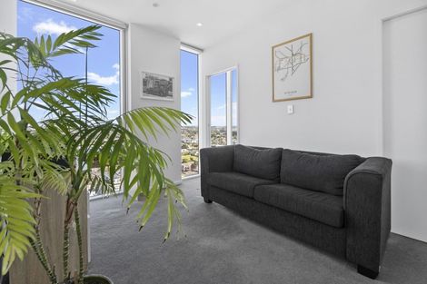 Photo of property in Sentinel Apartments, 1703/3 Northcroft Street, Takapuna, Auckland, 0622