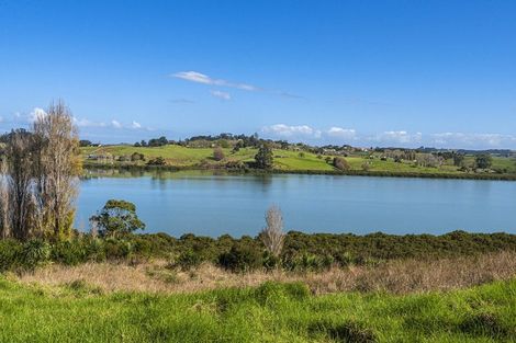 Photo of property in 228 Petley Road, Paparoa, 0571