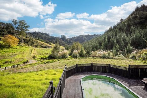 Photo of property in 21 Noakes Hill Road, Puhoi, Silverdale, 0994
