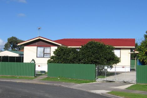 Photo of property in 5 Treviso Place, Clover Park, Auckland, 2023