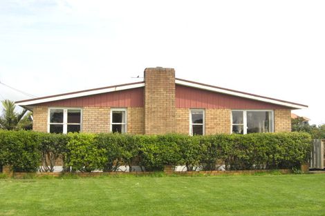 Photo of property in 85 Leslie Street, Waitara, 4320