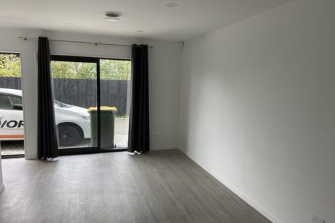 Photo of property in 2/20 Metcalfe Road, Ranui, Auckland, 0612