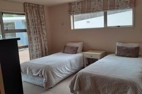 Photo of property in 76 Glenstrae Road, Redcliffs, Christchurch, 8081