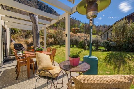 Photo of property in Butel Park, 67 Essex Avenue, Arrowtown, 9302