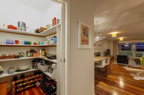 Photo of property in 121 The Parade, Paekakariki, 5034