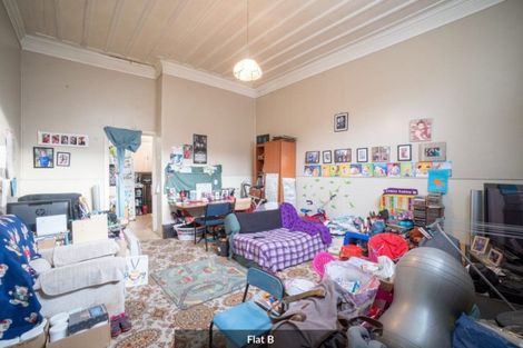 Photo of property in 90 Victoria Avenue, Palmerston North, 4410