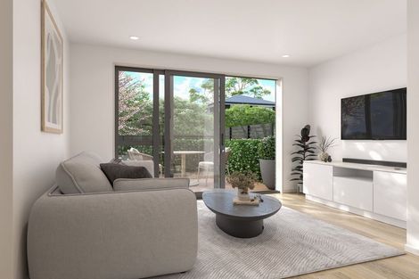 Photo of property in 82 Beach Haven Road, Beach Haven, Auckland, 0626