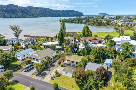 Photo of property in 129 Durrant Drive, Whangamata, 3620