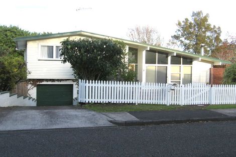 Photo of property in 3 Bacot Place, Howick, Auckland, 2014