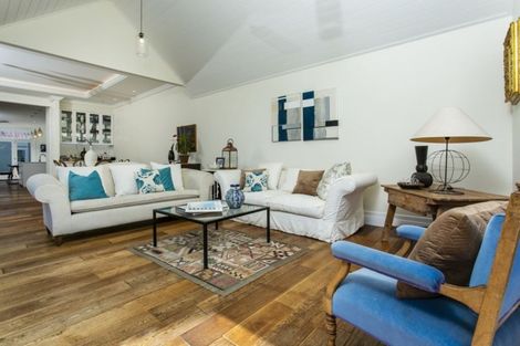 Photo of property in 21 Norwood Road, Bayswater, Auckland, 0622