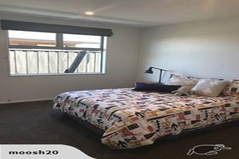 Photo of property in 14 Shillingford Boulevard, Rolleston, 7615