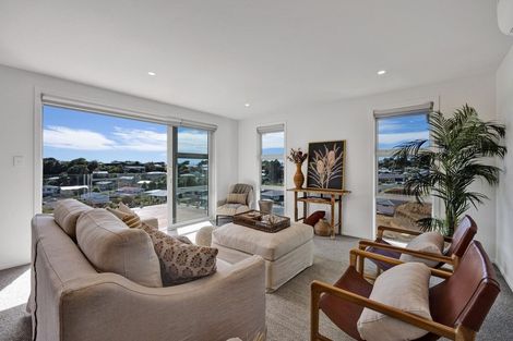 Photo of property in 84b Wallath Road, Westown, New Plymouth, 4310