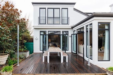 Photo of property in 232a Victoria Avenue, Hokowhitu, Palmerston North, 4410